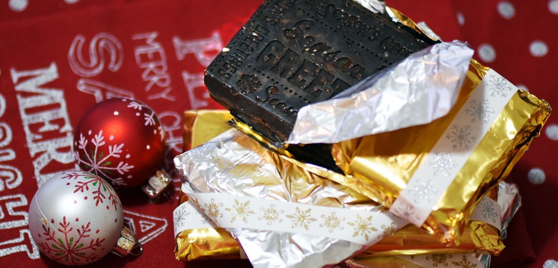 Holiday Dark Chocolate with Nuts and Dried Fruits Gift Recipe #2